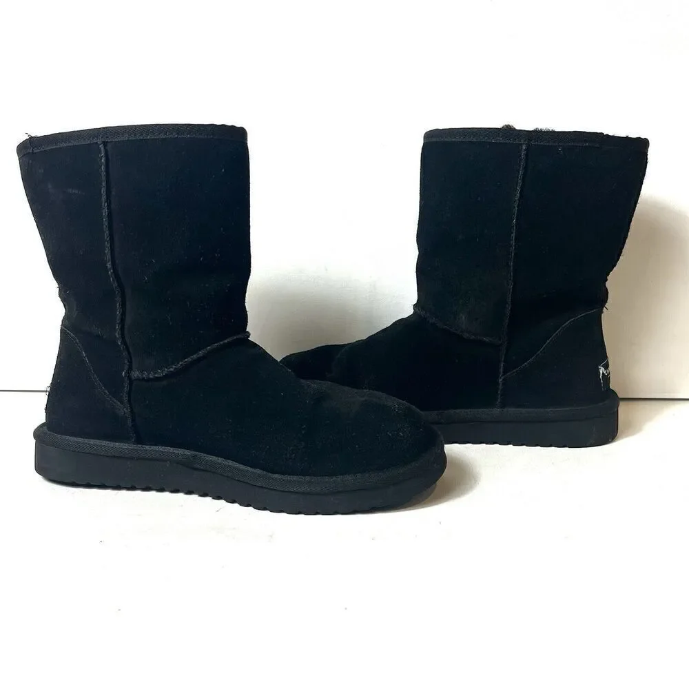 Koolaburra By Ugg Black Short Winter Boots Sherpa Lining Pull On Women's Size 7